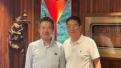 蔡建新總經(jīng)理與4月1日到任的丸紅（上海）有限公司董事長(zhǎng)、總經(jīng)理米谷陽(yáng)一先生會(huì)面
